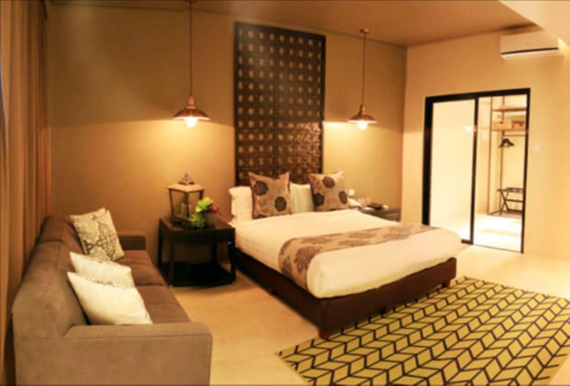 The Oriental Leyte Hotel Palo Luaran gambar