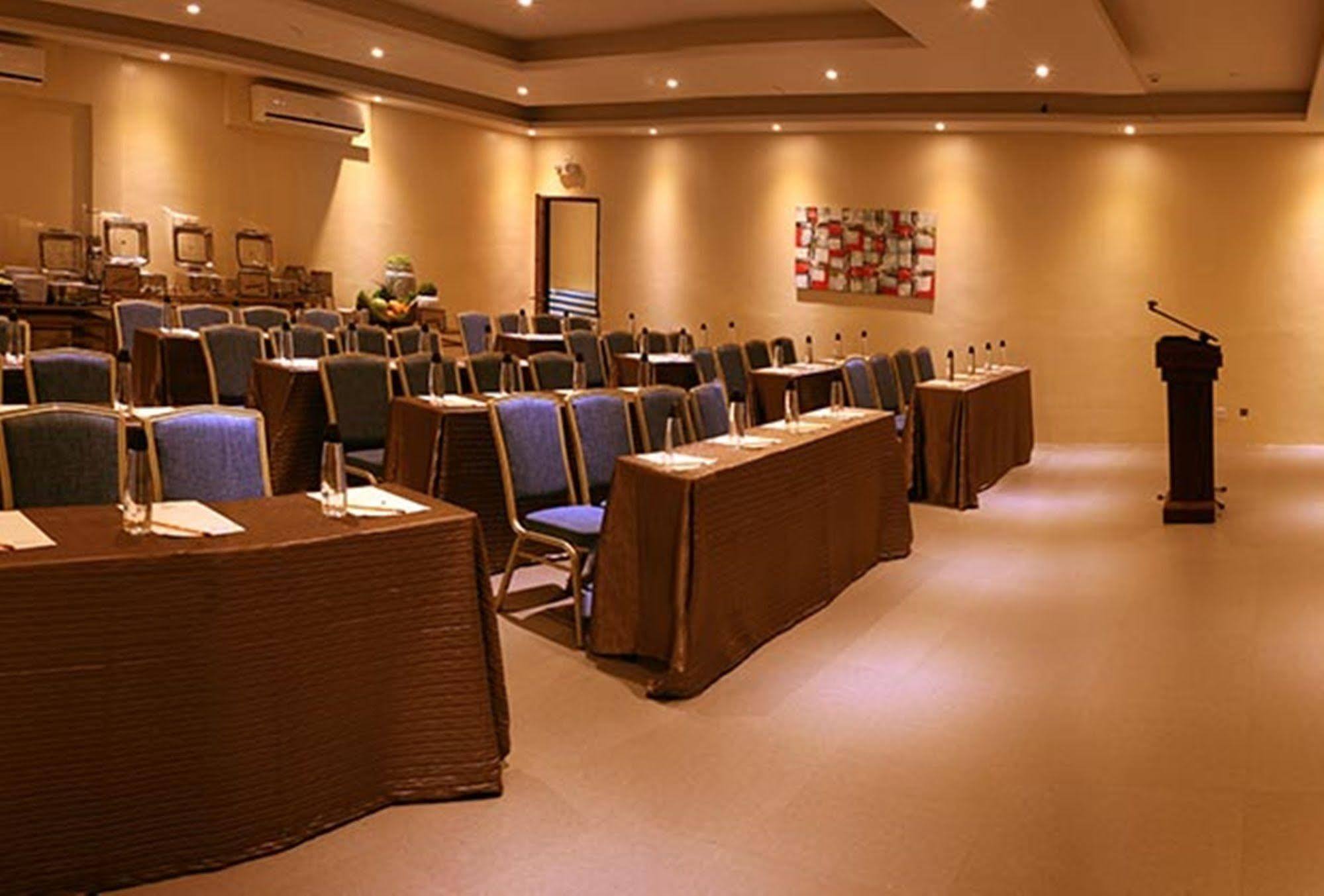 The Oriental Leyte Hotel Palo Luaran gambar
